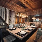 Σπίτι διακοπών Stylish Near Resort, 200 M To Slopes & Lift *