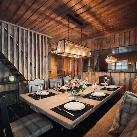 Semesterbostad Stylish Near Resort, 200 M To Slopes & Lift *