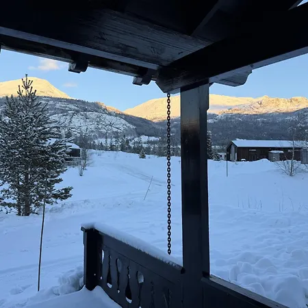 Stylish Near Resort, 200 M To Slopes & Lift Semesterbostad Hemsedal