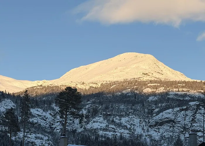 Semesterbostad Stylish Near Resort, 200 M To Slopes & Lift *