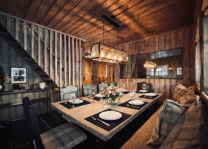 Holiday home Stylish Near Resort, 200 M To Slopes & Lift *